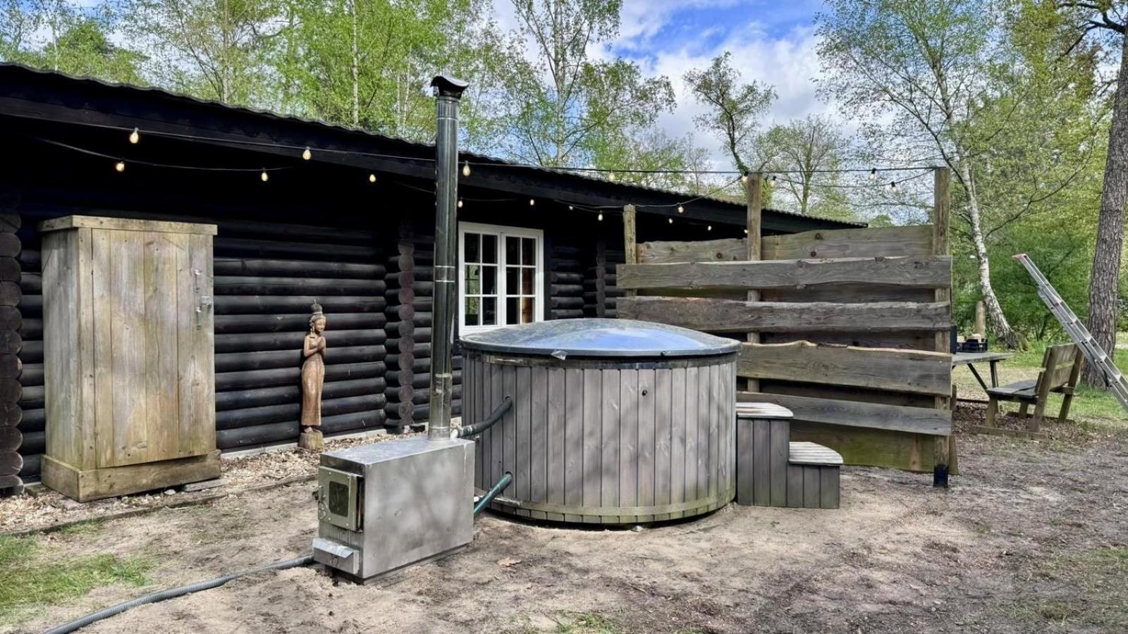 Scandinavian Lodges Holten Exterior photo