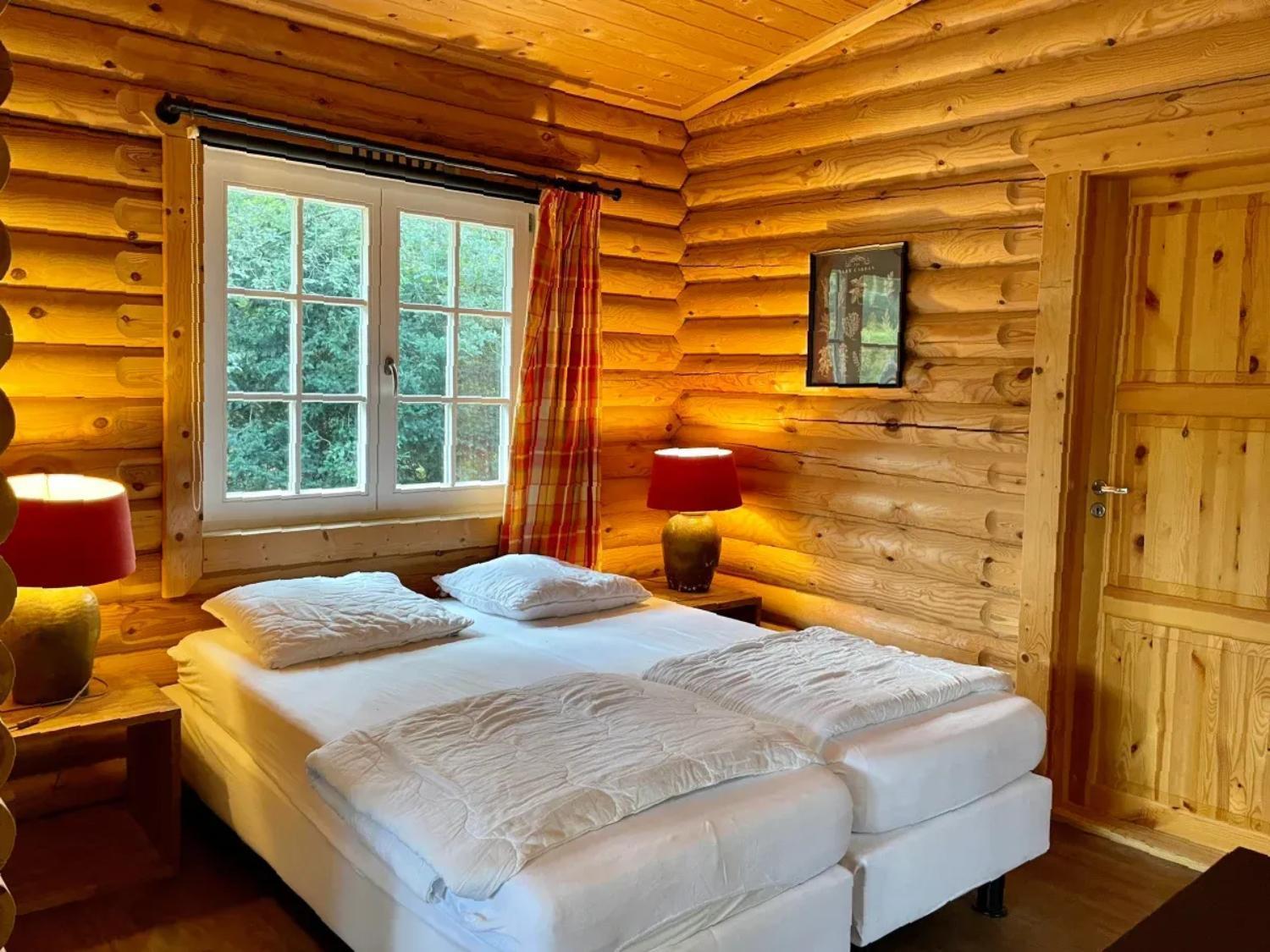 Scandinavian Lodges Holten Exterior photo