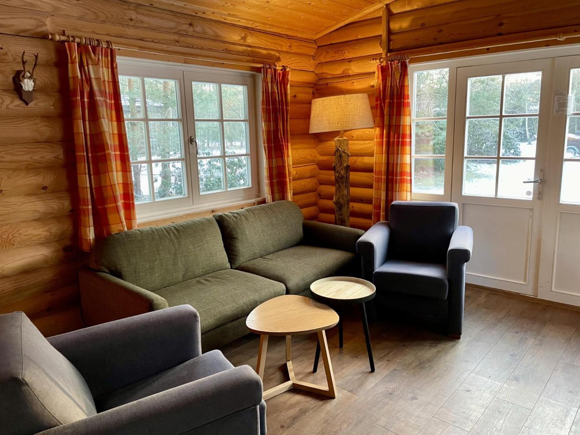 Scandinavian Lodges Holten Exterior photo